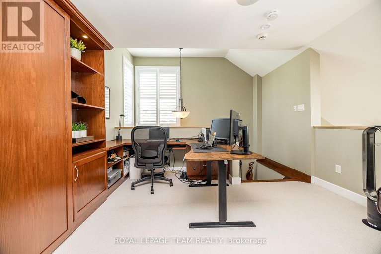 28462571/19-turtle-point-private/morgans-grantsouth-march/ottawa/ontario/K2K3P1_23