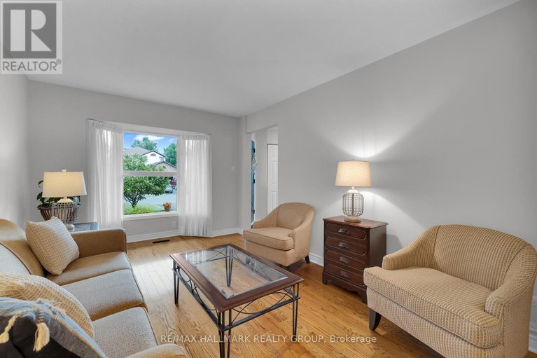 28637166/610-steller-street/fallingbrookpineridge/ottawa/ontario/K4A1N1_8