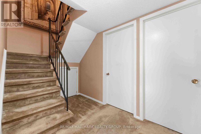 29053804/1884-elmridge-drive/beacon-hill-south/ottawa/ontario/K1J6R7_32