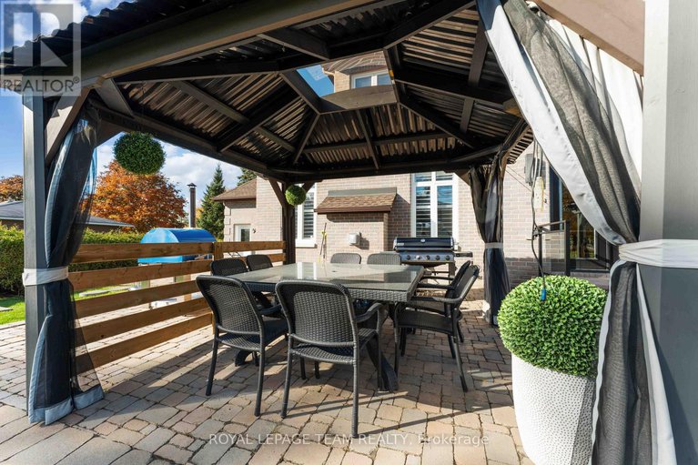 29060965/1466-rhea-place/cedardale/ottawa/ontario/K1V1H1_44