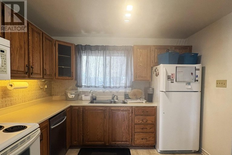 29659131/793-river-road/riverside-southgloucester-glen/ottawa/ontario/K4M0T9_15