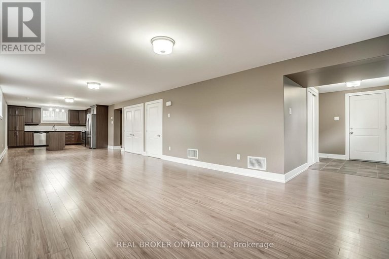 29447327/6237-perth-street/richmond/ottawa/ontario/K0A1Z0_32