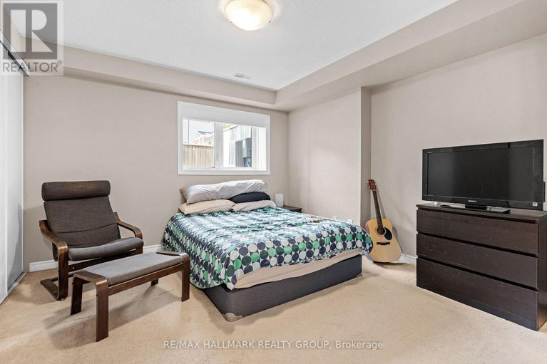28876726/132-bluestone-private/avalon-west/ottawa/ontario/K4A0X7_20