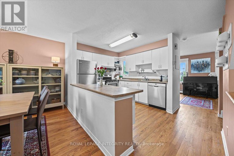 28552729/1094-blasdell-avenue/manor-park/ottawa/ontario/K1K0C3_7