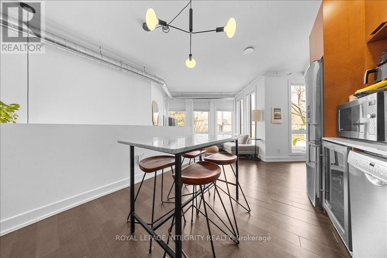 29648106/204-150-greenfield-avenue/ottawa-east/ottawa/ontario/K1S0X8_9