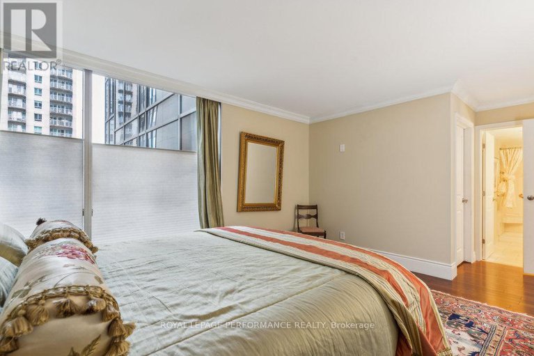 29275495/405-160-george-street/lower-townbyward-market/ottawa/ontario/K1N9M2_34