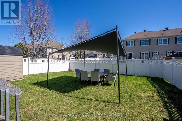 28244397/2635-half-moon-bay-road/stonebridge/ottawa/ontario/K2J0Y9_44