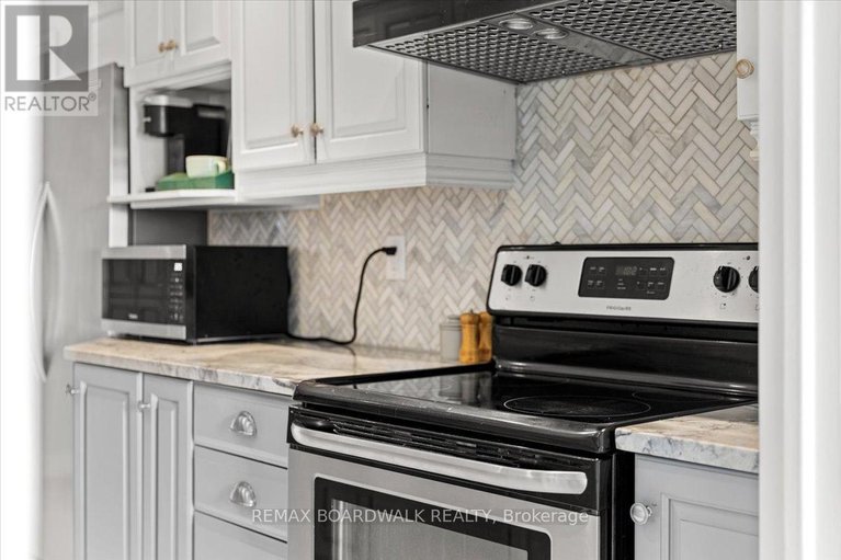 29565539/804-505-st-laurent-boulevard/viscount-alexander-park/ottawa/ontario/K1K3X4_10