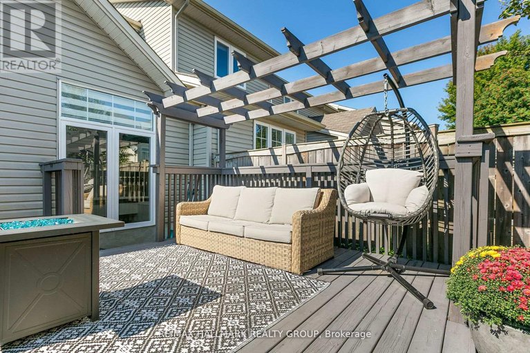 28990244/31-saddlesmith-circle/emerald-meadowstrailwest/ottawa/ontario/K2M2Y8_30