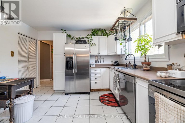28858996/23-butterfield-road/munster/ottawa/ontario/K0A3P0_13