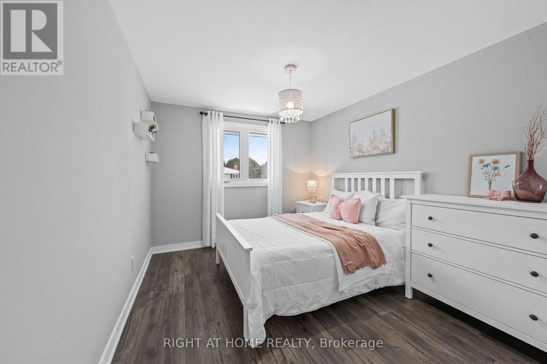 29286946/12-butterfield-road/munster/ottawa/ontario/K0A3P0_24