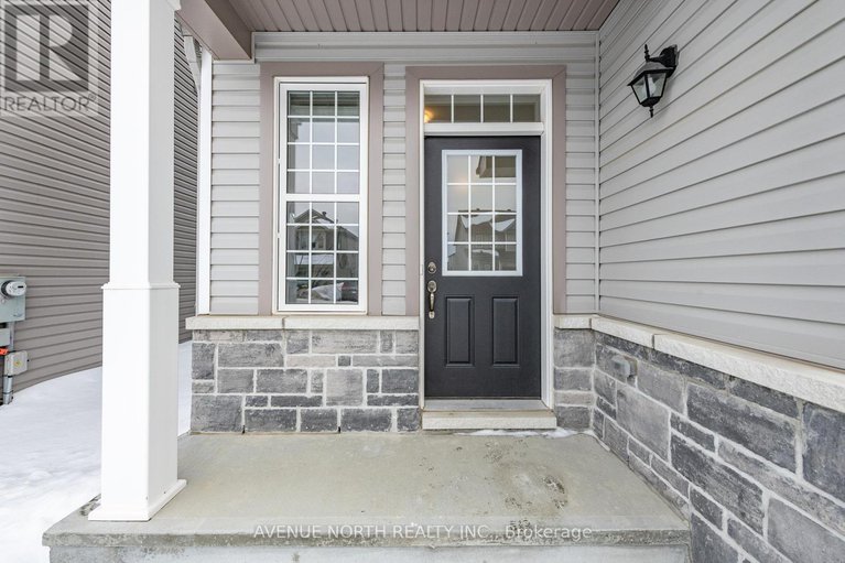 29381937/151-minikan-street/blossom-parkkemp-parkfindlay-creek/ottawa/ontario/K1X0E5_2