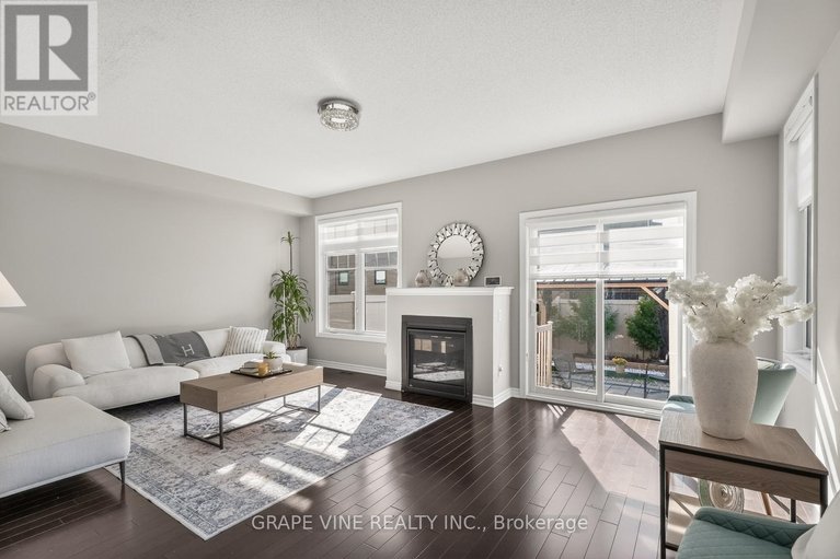 29648464/55-tapadero-avenue/emerald-meadowstrailwest/ottawa/ontario/K2S1B6_17