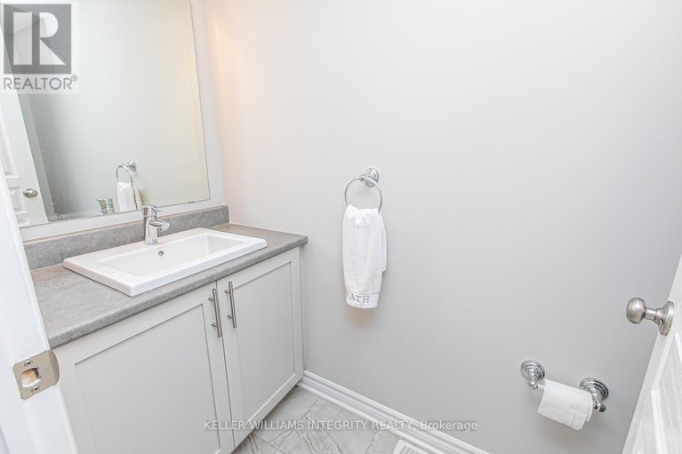 28382312/204-baltic-private/riverside-southgloucester-glen/ottawa/ontario/K4M0E2_8