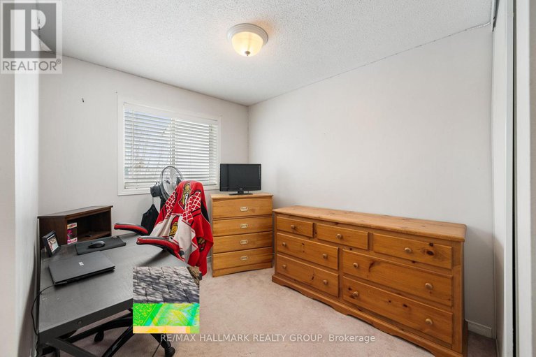 29405879/857-nesting-way-nw/fallingbrookgardenway-south/ottawa/ontario/K4A3X3_24