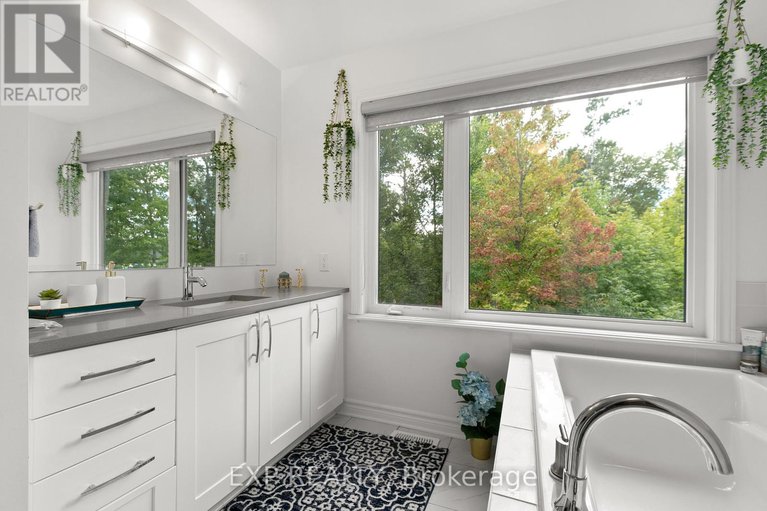 28779457/1010-eider-street/riverside-southgloucester-glen/ottawa/ontario/K4M0P5_30