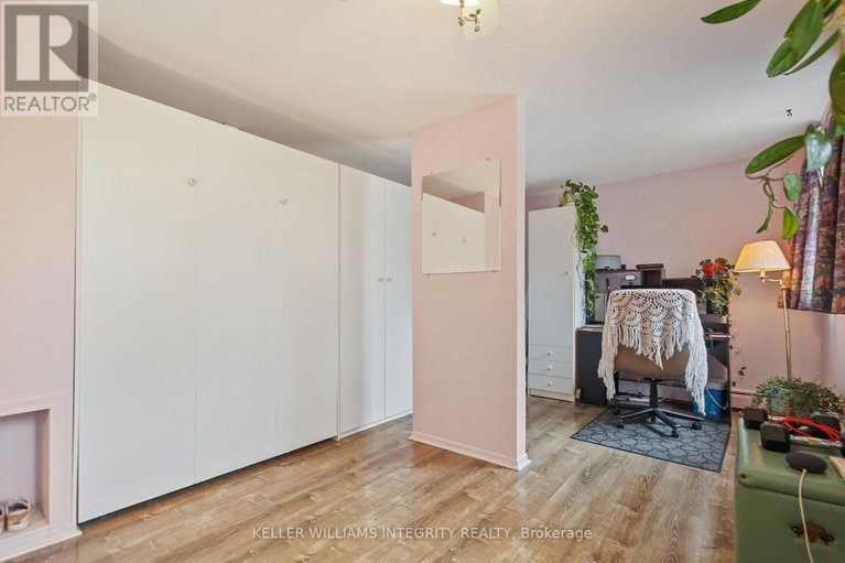 28339270/114-2650-southvale-crescent/sheffield-glenindustrial-park/ottawa/ontario/K1B4S9_30