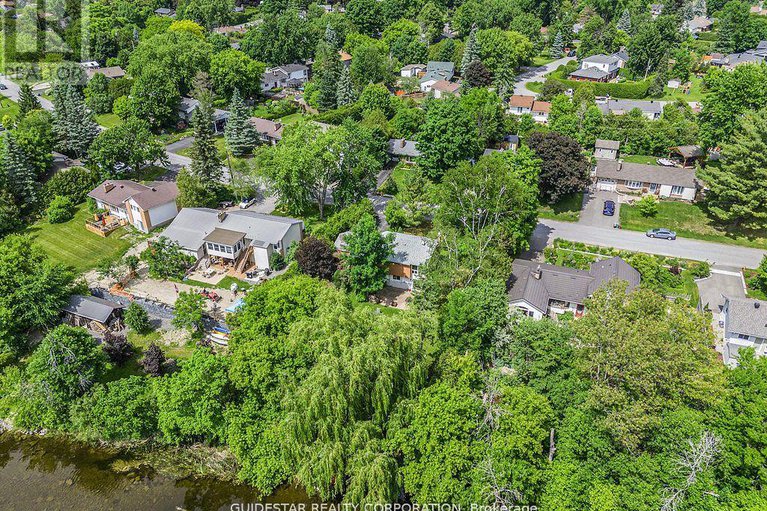 28638634/5336-mclean-crescent/manotick-long-island-nicholls-island/ottawa/ontario/K4M1E5_30