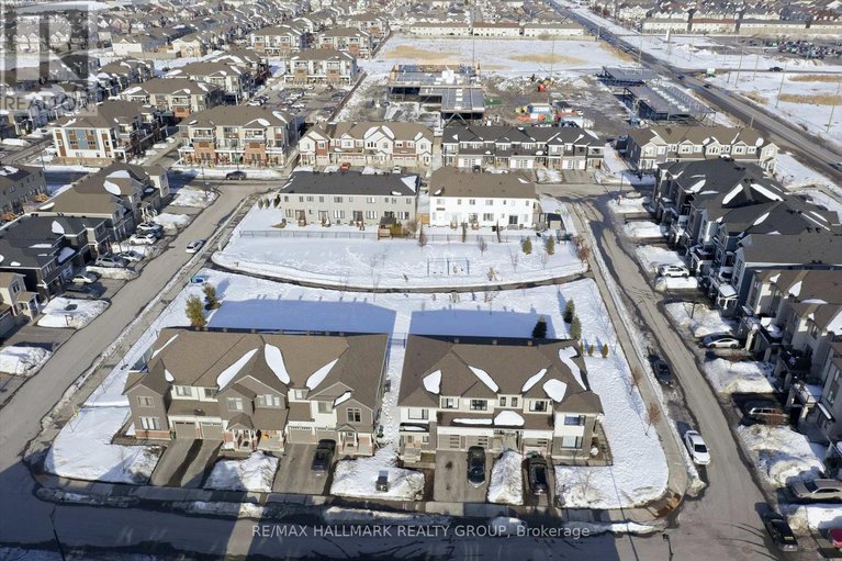 29431377/130-umbra-place/half-moon-bay/ottawa/ontario/K2J6N7_27