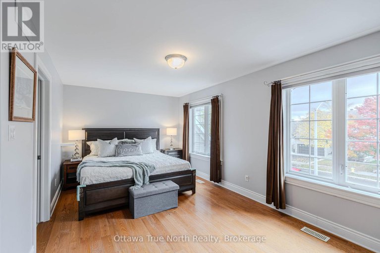 29043619/507-kochar-drive/mooneys-bay/ottawa/ontario/K2C4G9_25