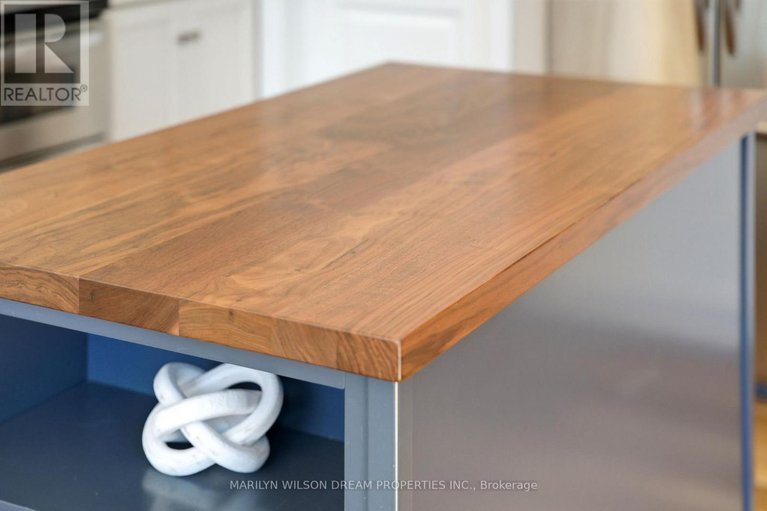 29671418/146-tapadero-avenue/emerald-meadowstrailwest/ottawa/ontario/K2V0A7_16