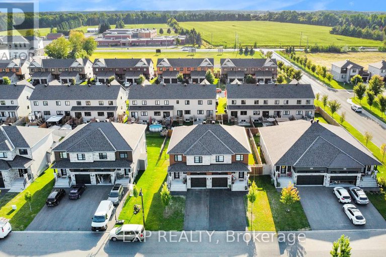 29214720/704-azure-street/village-of-russell/russell/ontario/K4R1E5_32