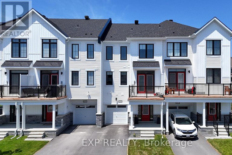 28608550/689-quilter-row/goulbourn-twp-from-franktown-rdsouth-to-rideau/ottawa/ontario/K0A2Z0_1