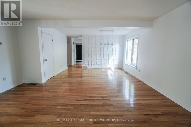 28925321/1020-grenon-avenue/fairfield-heights/ottawa/ontario/K2B8L8_7