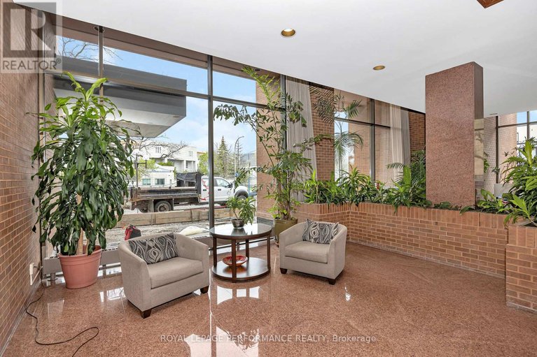 28410247/1204-40-boteler-street/lower-townbyward-market/ottawa/ontario/K1N9C8_5