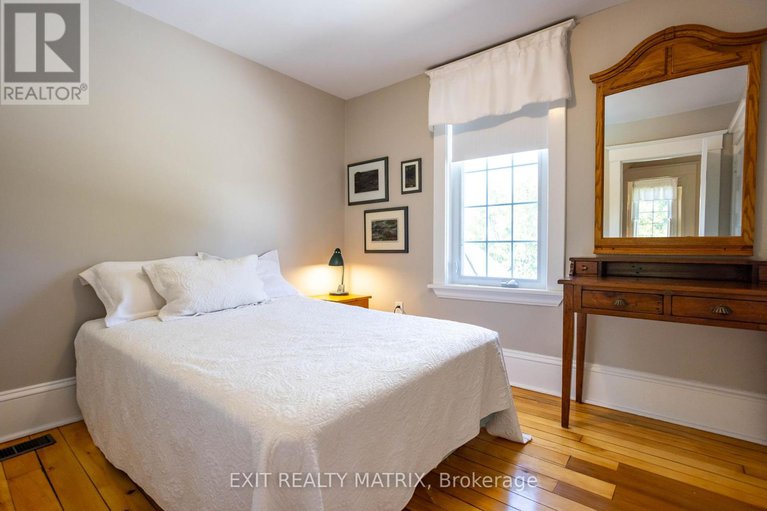 28809451/2392-8th-line-road/metcalfe/ottawa/ontario/K0A2P0_30