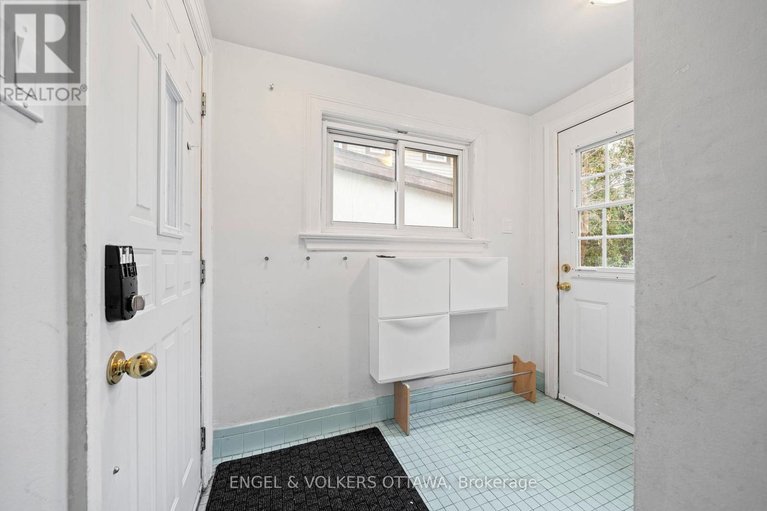 29608373/18-clarendon-avenue/ottawa-west/ottawa/ontario/K1Y0P2_36