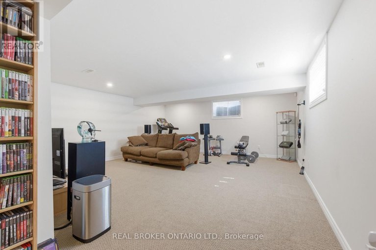 29636958/417-stalwart-crescent/blossom-parkkemp-parkfindlay-creek/ottawa/ontario/K1T0H2_44