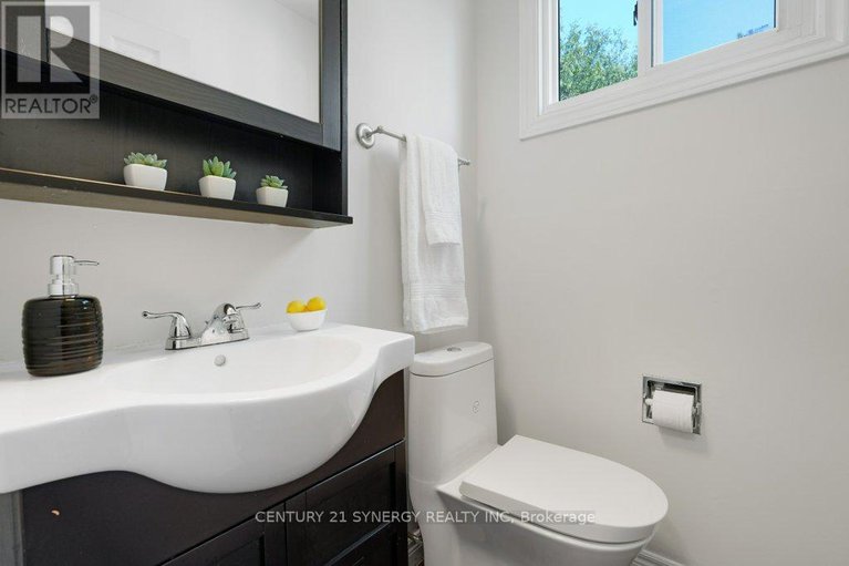 28306161/2522-needham-crescent/brookfield-gardens/ottawa/ontario/K1V6K2_14