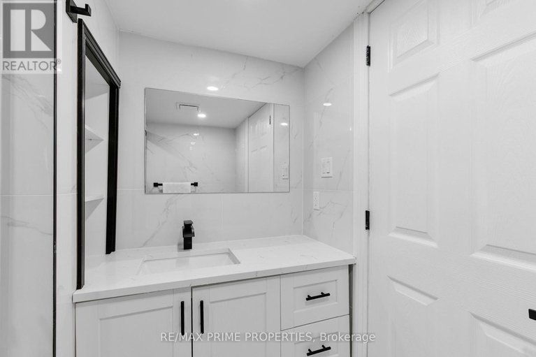 28675419/1035-connery-avenue/elmvale-acresurbandale/ottawa/ontario/K1G2N9_36