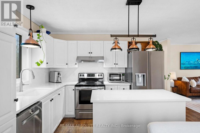 29612926/1877-russett-drive/mcnabbraeside-twps/mcnabbraeside/ontario/K7S3G8_8