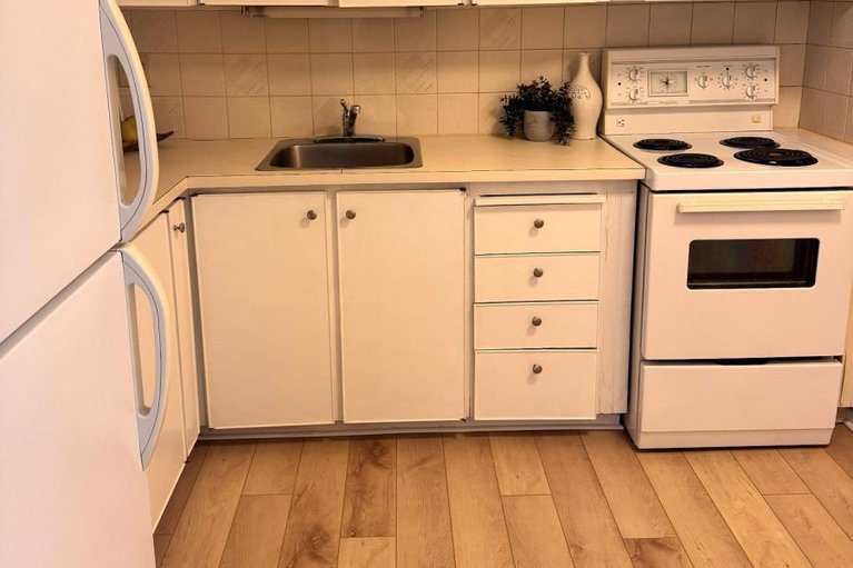 29488191/706-3100-carling-avenue/bayshore/ottawa/ontario/K2B6J6_3