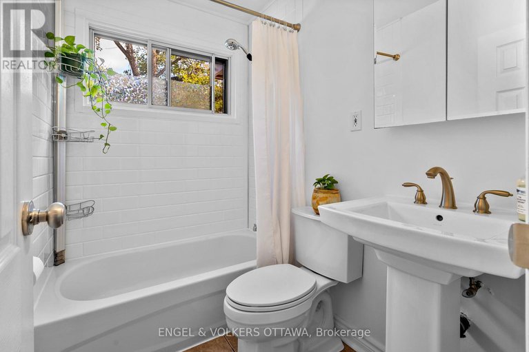 28929871/11-270-beechwood-avenue/vanier/ottawa/ontario/K1L8A6_14