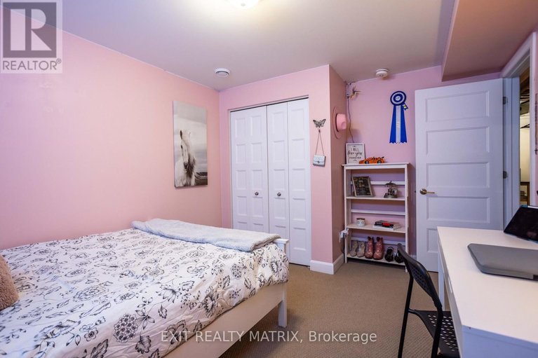 29581127/273-central-park-boulevard/village-of-russell/russell/ontario/K4R0E9_28