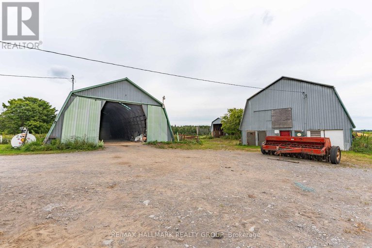 28683667/21580-seven-hills-road/north-glengarry-lochiel-twp/north-glengarry/ontario/K0B1R0_45