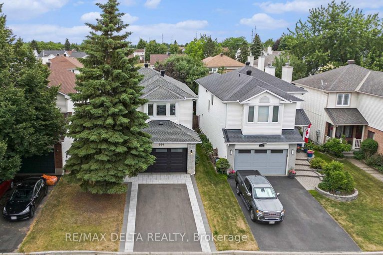28529206/664-arc-en-ciel-street/fallingbrookgardenway-south/ottawa/ontario/K4A3H8_32