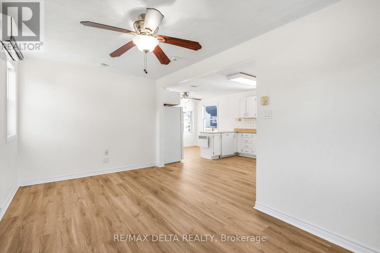 29050096/870-chapman-street/town-of-rockland/clarence-rockland/ontario/K4K1E6_16