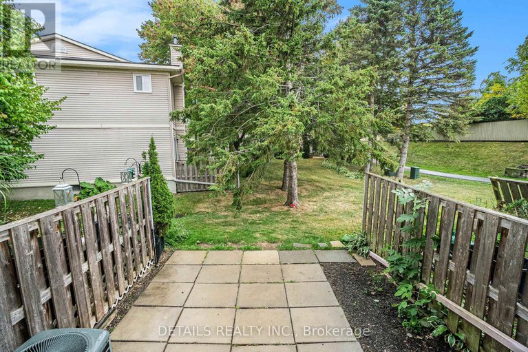 28909918/9-144-valley-stream-unit-d-drive/leslie-park/ottawa/ontario/K2H9C6_18