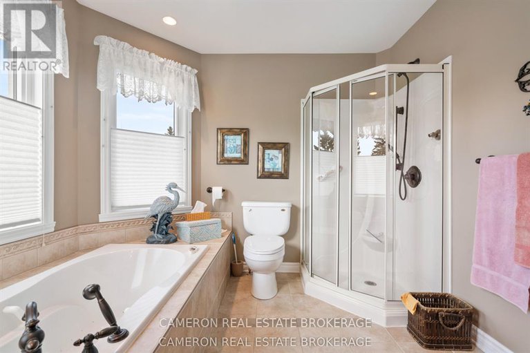 29307237/18105-farlinger-drive/south-glengarry-charlottenburgh-twp/south-glengarry/ontario/K6H5R5_22