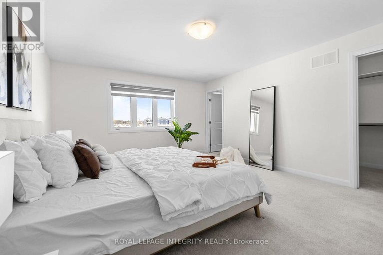 29635221/166-invention-boulevard/morgans-grantsouth-march/ottawa/ontario/K2W0L6_24