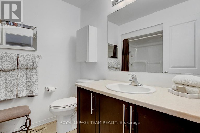 28289132/183-patriot-place/emerald-meadowstrailwest/ottawa/ontario/K2M0B9_29