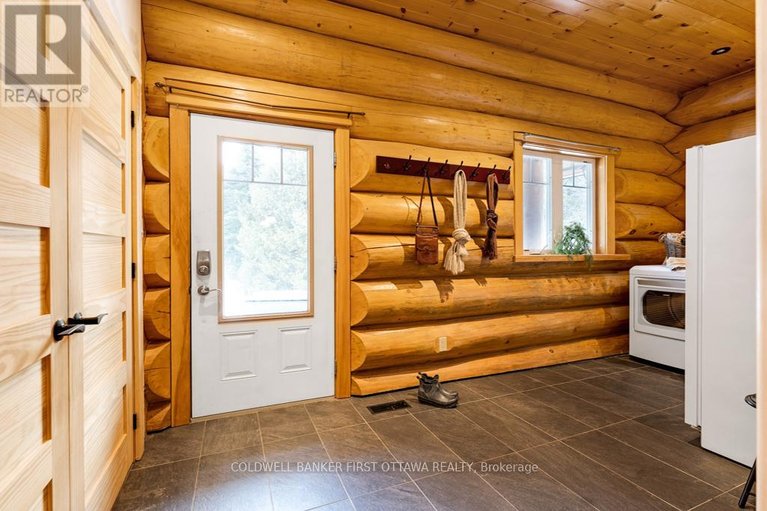 29467526/2467-darling-road/lanark-highlands-darling-twp/lanark-highlands/ontario/K0A1P0_21