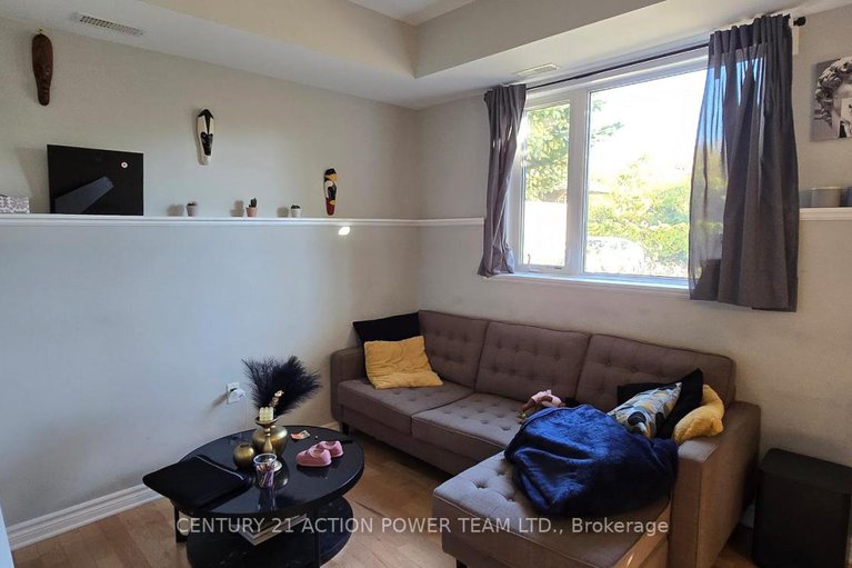 29235230/104-755-beauparc-private/cyrville/ottawa/ontario/K1J0A2_7