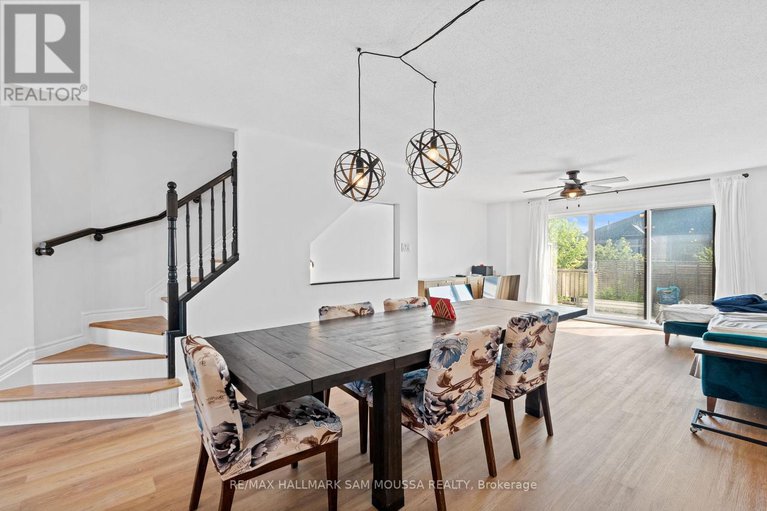 28654019/1222-longfields-drive/strandherd/ottawa/ontario/K2J5X3_17