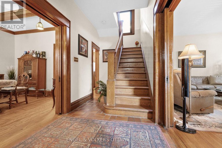 28202262/215-argyle-avenue/ottawa-centre/ottawa/ontario/K2P1B8_5