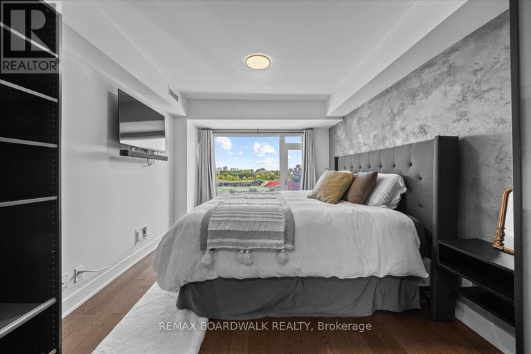 29217496/406-1035-bank-street/glebe/ottawa/ontario/K1S3W9_25